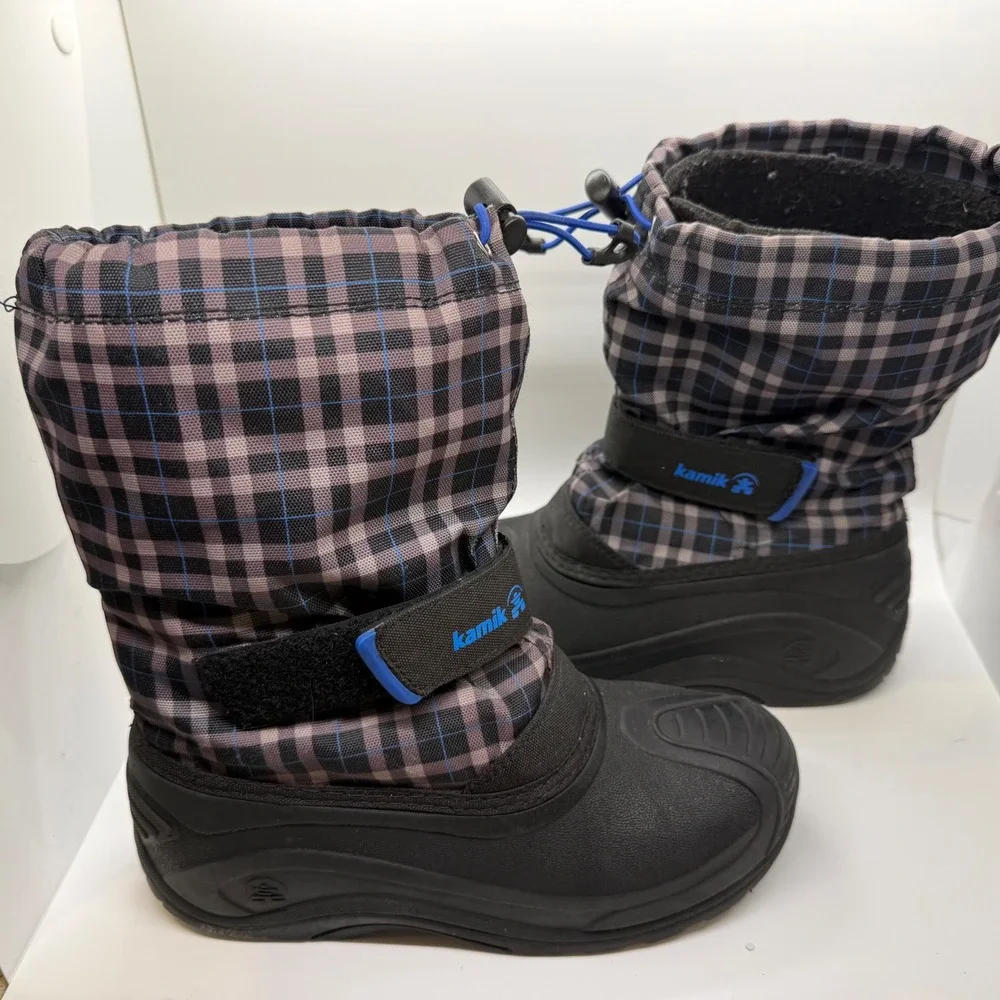 Kamik Finley Kids Snow Boots Grey Blue Plaid Waterproof Insulated Size 4